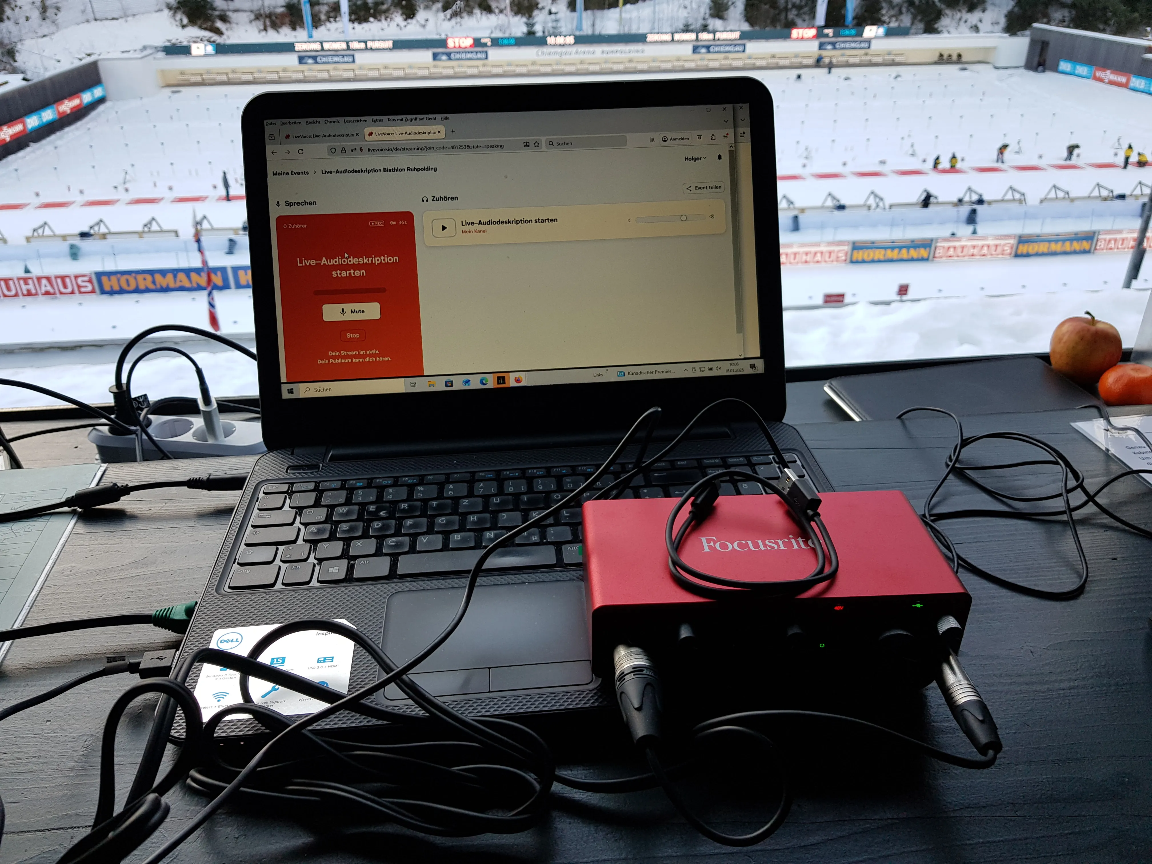 Holger Meiers Set-up:  a Laptop with LiveVoice Software - in the background the arena in Oberhof